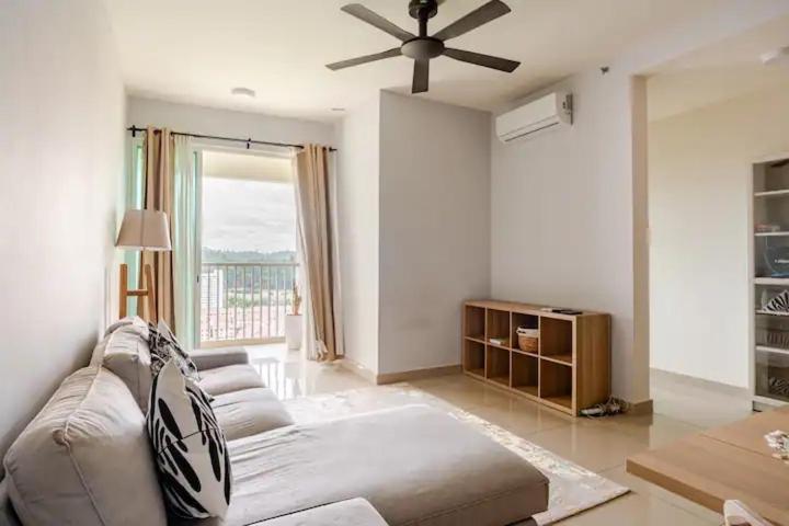 Suasana Residensi Damai Apartment Petaling Jaya Exterior foto